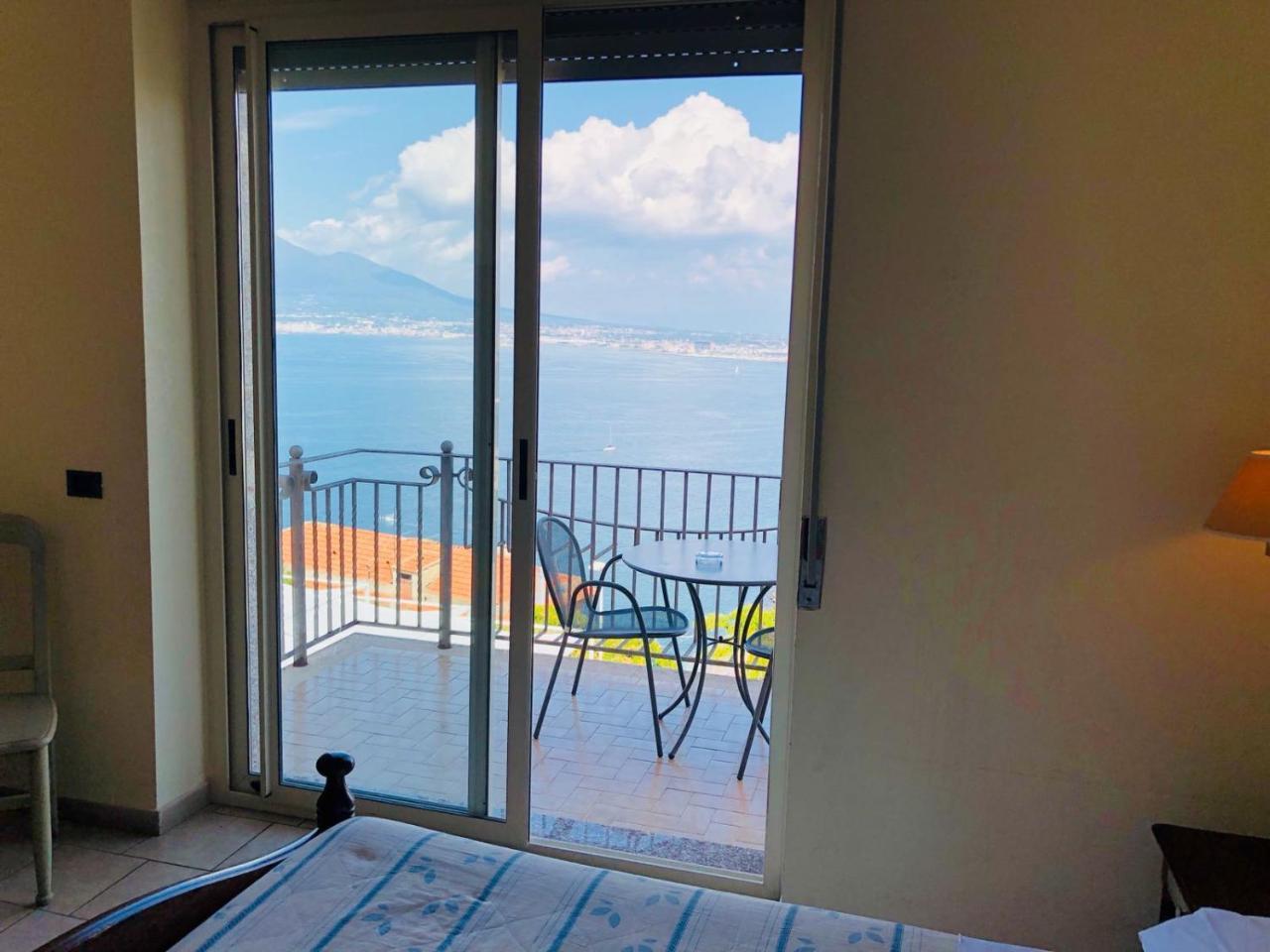 Hotel Elisabetta Castellammare di Stabia Esterno foto