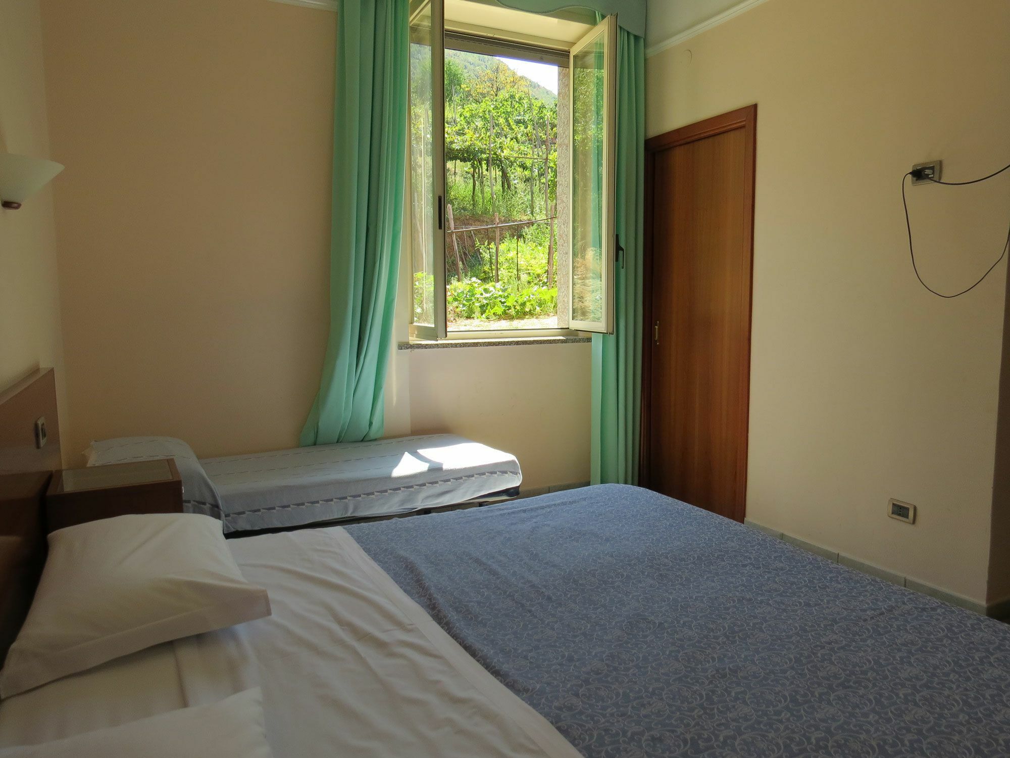 Hotel Elisabetta Castellammare di Stabia Esterno foto